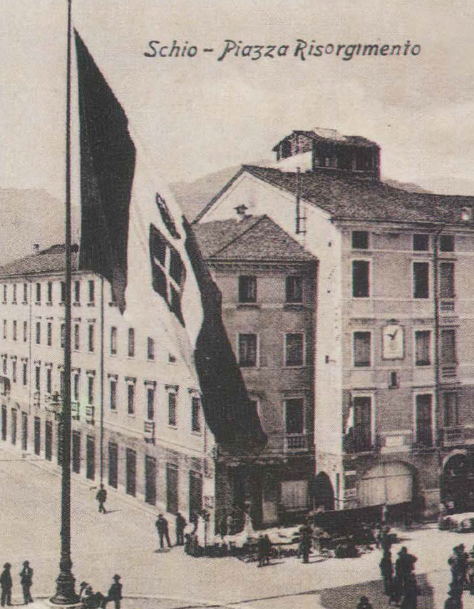 Piazza Risorgimento, Schio — sede della prima farmacia Sella